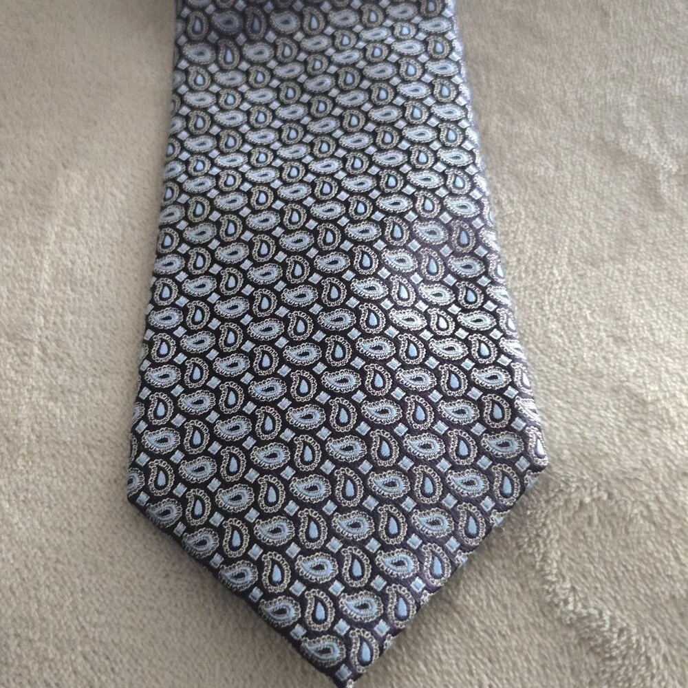 ERMENEGILDO ZEGNA Men Navy light Blue TEXTURED PAISLEY 100% Silk Tie Italy